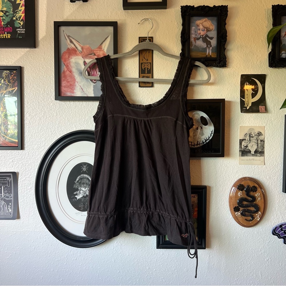 vintage y2k hollister lace trim tank top